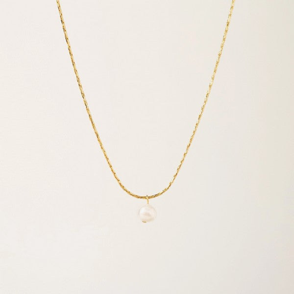 Gold Amari Pearl Necklace | Lover's Tempo | boogie + birdie